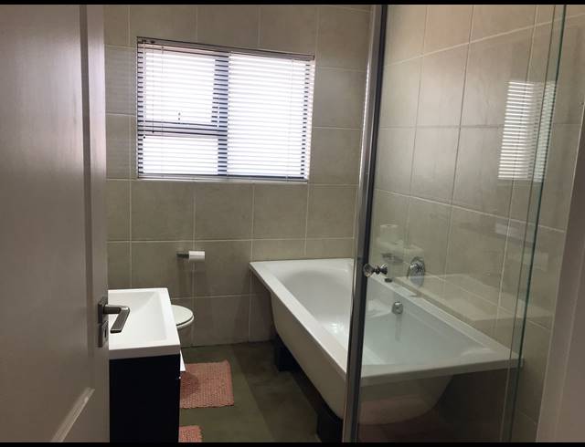2 BEDROOM TOWNHOUSE FOR SALE IN GLENEAGLES